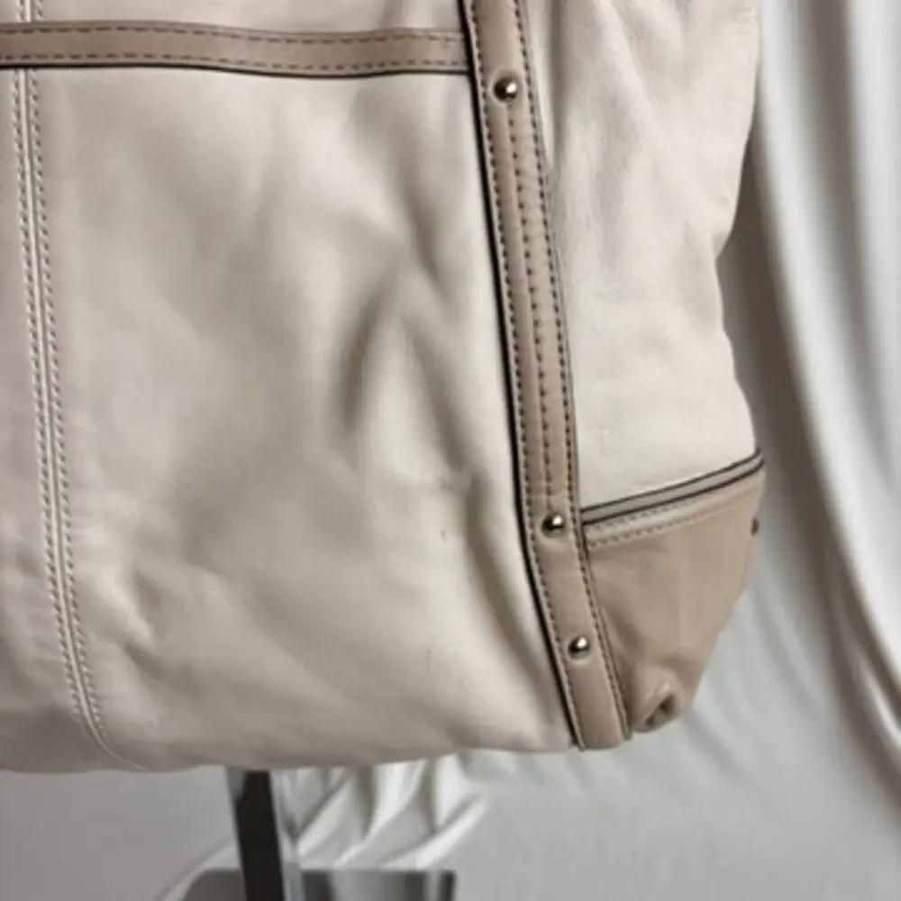 Vintage Coach Alexandra F20812 Cream & Taupe Leather Shoulder Tote